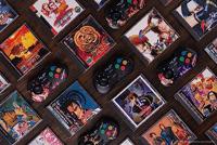 8BitDo x SNK Neo Geo Wireless Controller - Mai Shiranui - thumbnail