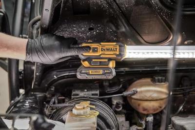 DeWALT DCL045 Accu lichtbalk 12/18V XR Basic Body - thumbnail