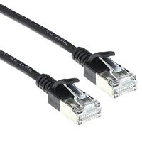 ACT Zwarte 0,5 meter LSZH U/FTP CAT6A datacenter slimline patchkabel snagless met RJ45 connectoren - thumbnail