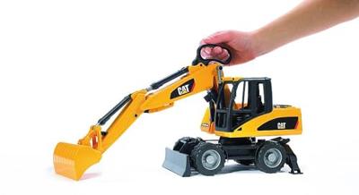 Bruder caterpillar mobiele graafmachine 1:16 - thumbnail
