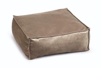 Designed by Lotte DBL Velveti, ligkussen kat, fluweel, grijs, 50x50x20