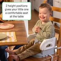 INGENUITY Deluxe Grijze Opvouwbare Verhoger, Draagbaar met Blad en Riemen Inbegrepen - thumbnail