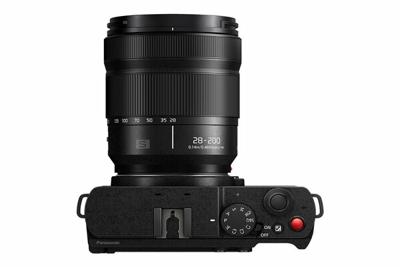 Panasonic Lumix S9 Body Jet Black + LUMIX S 28-200mm F/4-7.1 MACRO Panasonic Lumix S9 Body Jet Black + LUMIX S 28-200mm F/4-7.1 MACRO