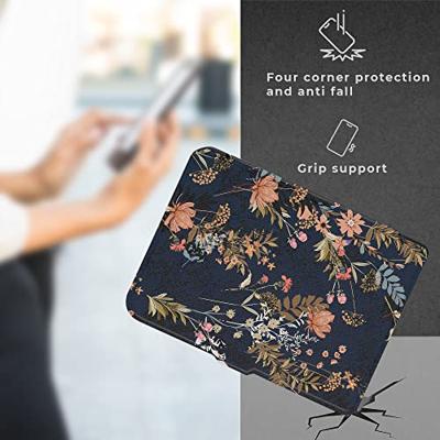 Lunso - Geschikt voor Kobo Clara 2E hoes (6 inch) - Vegan Saffiano Leren sleep cover - Urban Park