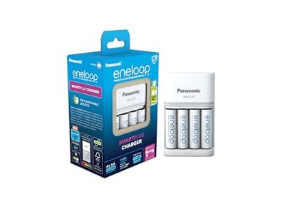 Panasonic BQ-CC55 snellader + 4 Eneloop AA batterijen