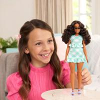 Barbie - Barbie Fashionistas Pop Mintgroene Jurk met Bril - Barbie - HYT96 - thumbnail