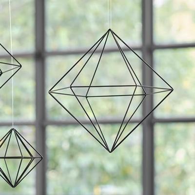 Ginger Ray BW-418 Zwart Metalen Geometrische Decoratie - Large Ginger Ray BW-418 Zwart Metalen Geometrische Decoratie - Large