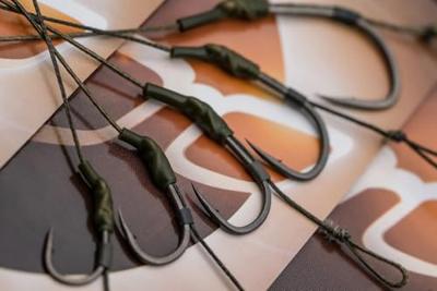 Korda Dark Matter Rig barbless Size 4