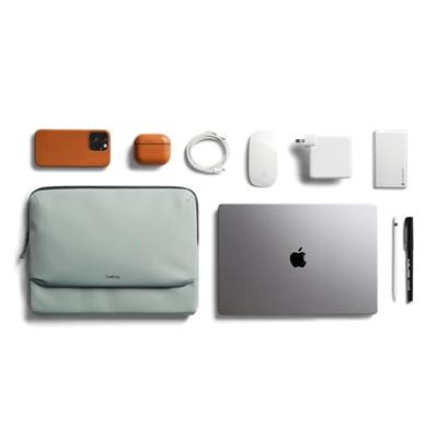 Bellroy Caddy sleeve MacBook Pro/Air 15"/16" - Eucalyptus Bellroy Caddy sleeve MacBook Pro/Air 15"/16" - Eucalyptus