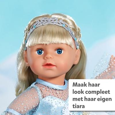 BABY born prinses op het ijs