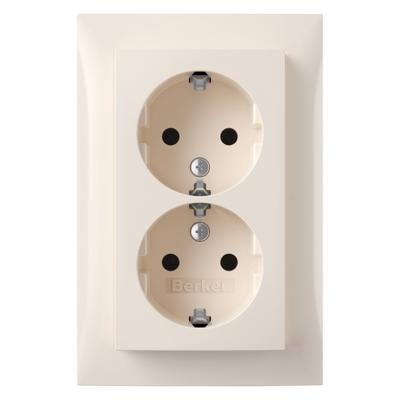 Berker B S1 Inb Contactdoos | 2V | RA | Cr - 66.032.51 Berker B S1 Inb Contactdoos | 2V | RA | Cr - 66.032.51