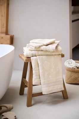 Pip Studio Pip Studio Jasmin Jacquard douchelaken Zand 70x140 cm