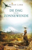 De dag van de zonnewende - Sarah Lark - Hardcover (9789026137815) - thumbnail
