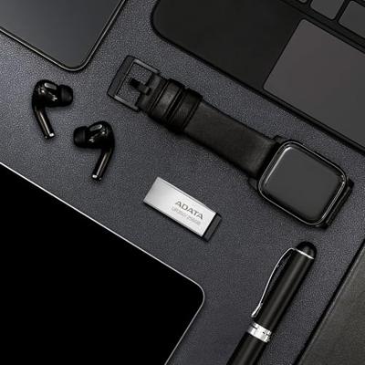 USB stick Adata UR350 64 GB Zwart