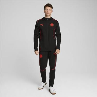 FC St. Pauli Casuals Trainingspak Senior 2024/2025 - Maat M - Kleur: Zwart | Soccerfanshop FC St. Pauli Casuals Trainingspak Senior 2024/2025 - Maat M - Kleur: Zwart | Soccerfanshop