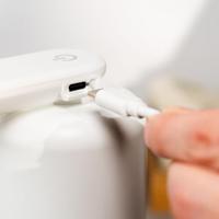 Automatische navulbare dispenser voor schuimzeep Bitefom InnovaGoods - thumbnail