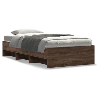 Bedframe zonder matras 200x200 cm spaanplaat bruin eikenkleurig