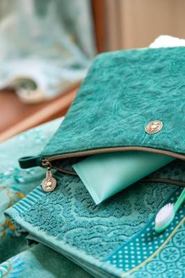 Pip Studio Pip Cosmetic Flat Pouch Large Velvet Quilted Green 30x22x1cm
