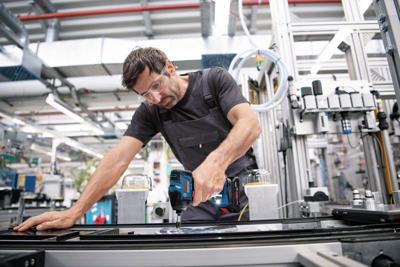 Bosch Blauw GDR 18V-210 C | Accu-slagschroevendraaier | excl. accu en lader - 06019J0100 Bosch Blauw GDR 18V-210 C | Accu-slagschroevendraaier | excl. accu en lader - 06019J0100