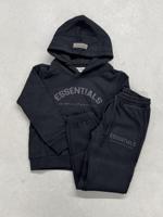 Cou7ure Essentials Basic Curve Trainingspak Kids Zwart - Maat 152 - Kleur: Zwart | Soccerfanshop - thumbnail