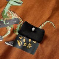 Kindershirt met lange mouwen dinosaurusprint 128 cognackleurig - thumbnail