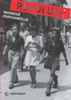 Revolusi! (Paperback) - thumbnail