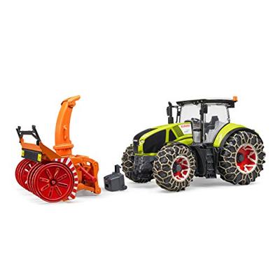 Bruder Claas Axion 950 met sneeuwkettingen en sneeuwblazer 1:16