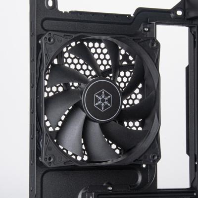 SilverStone FARA 311 midi tower behuizing SilverStone FARA 311 midi tower behuizing