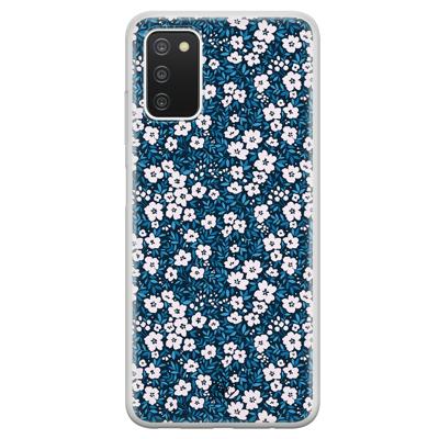 Samsung Galaxy A03s siliconen hoesje - Bloemen blauw