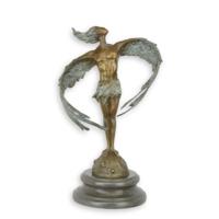 BRONZEN BEELD VAN EEN KLEINE MODERNE MAN MET VLEUGELS - thumbnail