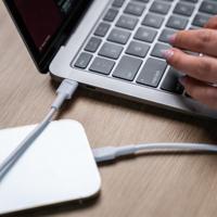 GC USB-C - Lightning witte kabel PowerStream | 1m MFi oplaadkabel snellaadkabel voor Apple iPhone 13 12 11 SE Pro/Max | iPhone X XR XS Max | iPhone 8 7 Plus 6 6S | iPad Air/Pro/Mini | Macbook Pro - thumbnail