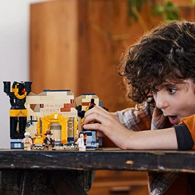 Lego Indiana Jones 77013 Ontsnapping uit de Verborgen Tombe - thumbnail