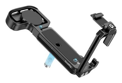 SmallRig 5962 L-Shaped Mount Plate with AirTag Slot for Canon EOS R6 Mark III / R6 Mark II / R5 Mark II