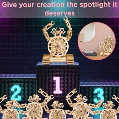 Houten Bouwpakket Volwassenen - Robot Klok Houten Bouwpakket Volwassenen - Robot Klok