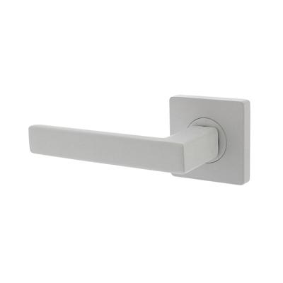 Gatdeel links Hera op vierkant rozet 55x55x10mm met nokken wit