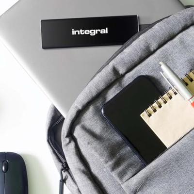 Integral INSSD2TPORT3.2SLIMX externe solide-state drive Thunderbolt technologie 2 TB USB Type-C 3.2 Gen 2 (3.1 Gen 2) Zwart