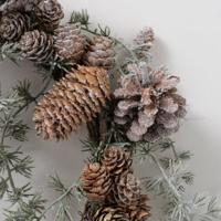 Boltze Home Krans met dennenappels 32cm - thumbnail