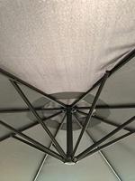 Zweefparasol Menorca 300 cm antraciet - thumbnail