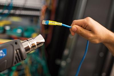 Brother HSE621E Labeltape krimpkous Tapekleur: Geel Tekstkleur: Zwart 9.0 mm 1.5 m