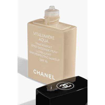 Chanel Vitalumiere Aqua Ultra-Light Makeup SPF15 30 Beige Foundation 30 ml Dames Chanel Vitalumiere Aqua Ultra-Light Makeup SPF15 30 Beige Foundation 30 ml Dames