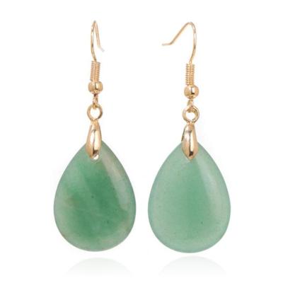 Goudkleurige Oorbellen voor Dames met Druppelvormige Groene Avonturijn Hanger