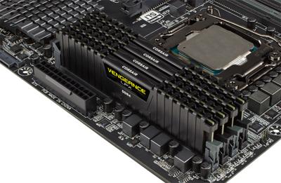 Corsair CMK64GX4M4E3200C16 Werkgeheugenmodule voor PC DDR4 64 GB 4 x 16 GB 3200 MHz 288-pins DIMM CL16 CMK64GX4M4E3200C16 Corsair CMK64GX4M4E3200C16 Werkgeheugenmodule voor PC DDR4 64 GB 4 x 16 GB 3200 MHz 288-pins DIMM CL16 CMK64GX4M4E3200C16