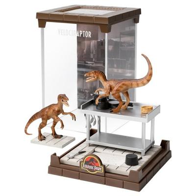 Noble Collection Jurassic Park: Velociraptor PVC Diorama decoratie