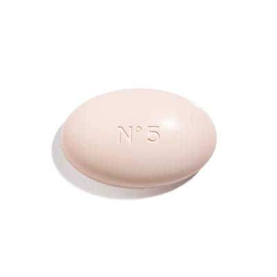 Chanel No 5 The Bath Soap 150 g Douche & bad Dames
