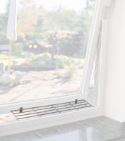 TRIXIE BESCHERMROOSTER VOOR RAAM BOVEN / BENEDEN WIT 65X16 CM 2 ST - thumbnail