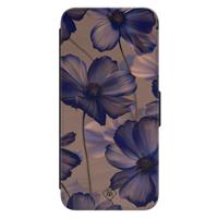 Samsung Galaxy S24 flipcase - Twilight petals - thumbnail