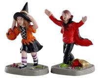 Lemax terrified trick-or-treaters s/2 halloween figuur Spooky Town 2020 - thumbnail