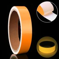 Lichtgevende tape groene gloed in donkere muur sticker lichtgevende fotoluminescente tape stage home decoratie grootte: 1cm x 3m (geel licht) - thumbnail
