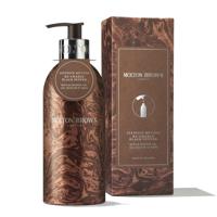 Molton Brown Limited Edition Re-Charge Black Pepper Infinite Bottle 400ml - thumbnail