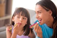 Clementoni crazy chic lipgloss en lippotlood party queen, 2st. - thumbnail